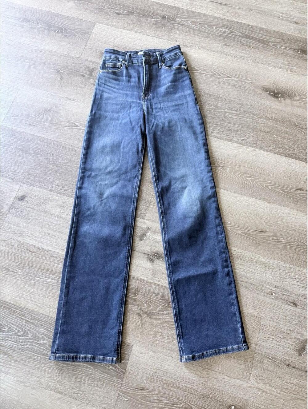 Good American Good Legs Straight Jeans Size 0/25 Medium Wash Blue Denim